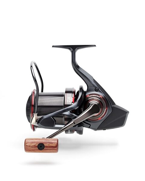 DAIWA 20 Tournament Basia 45SCW QD Lielā karpu spole ar rezerves kaseti