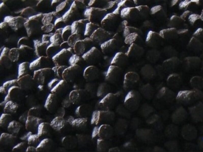 Aller Aqua Silver 3mm,  4,5mm, 6mm,  8mm  īpaši taukainās peletes forelēm, karpām, storēm - 1kg